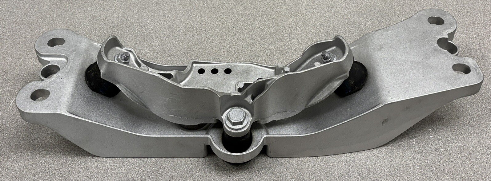 OEM GM Manual Transmission Mount 84119726, RWD 2016-2019 ATS V 3.6L Twin-Turbo