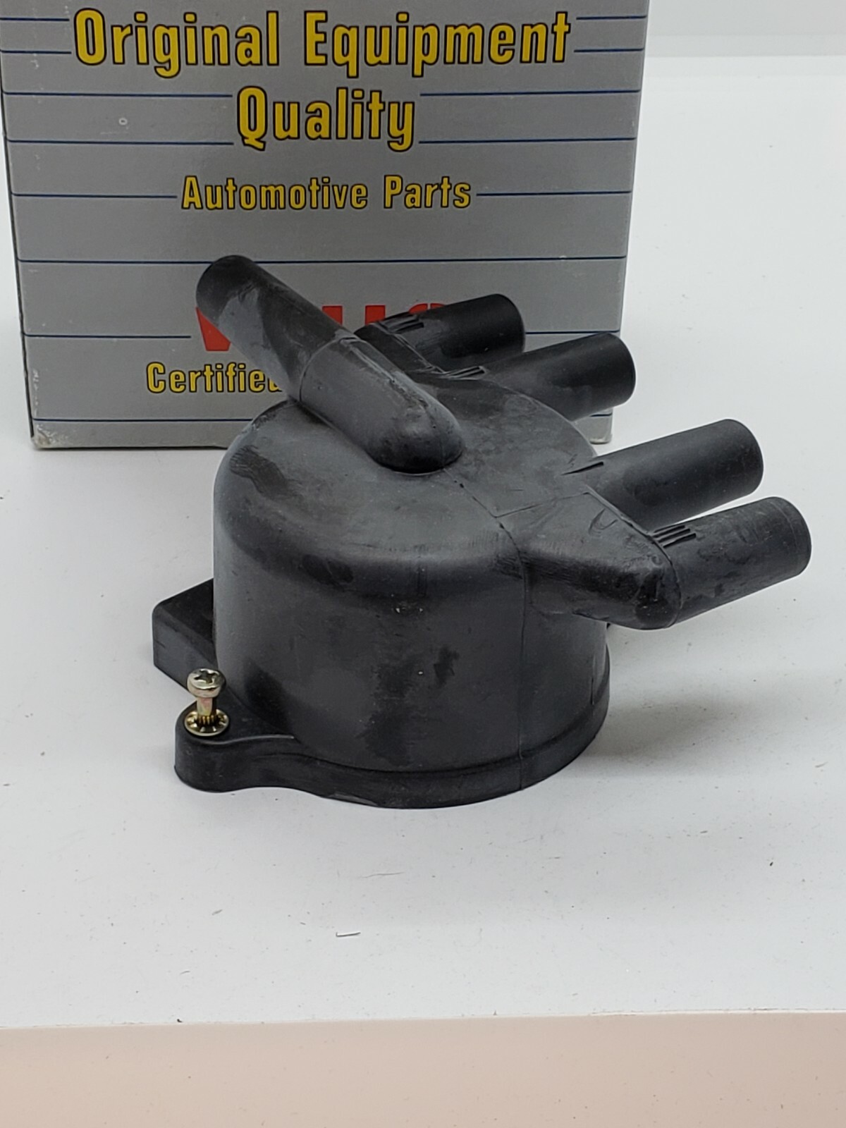 Distributor Cap-O.E. Replacement Wells JA990 NOS