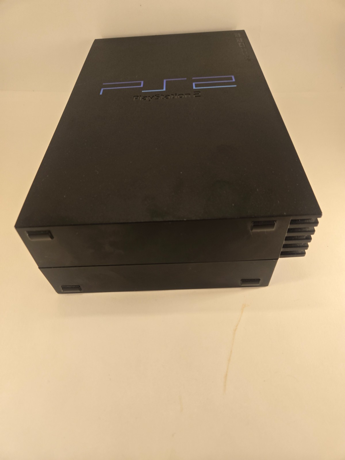 Sony Playstation 2 Model SCPH - 30001 Console only With cables Used