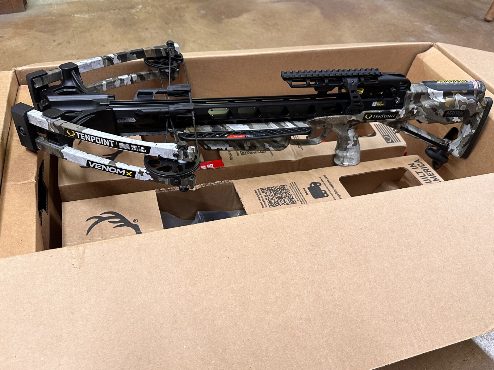 TenPoint Venom X Crossbow Package ACUslide Vektra Camo