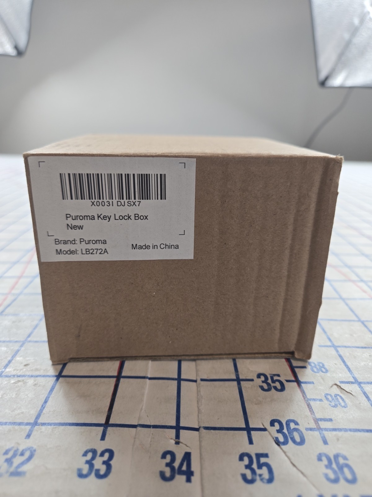 Wall Mounted 4 Digit Combination Puroma Key Lock Box New
