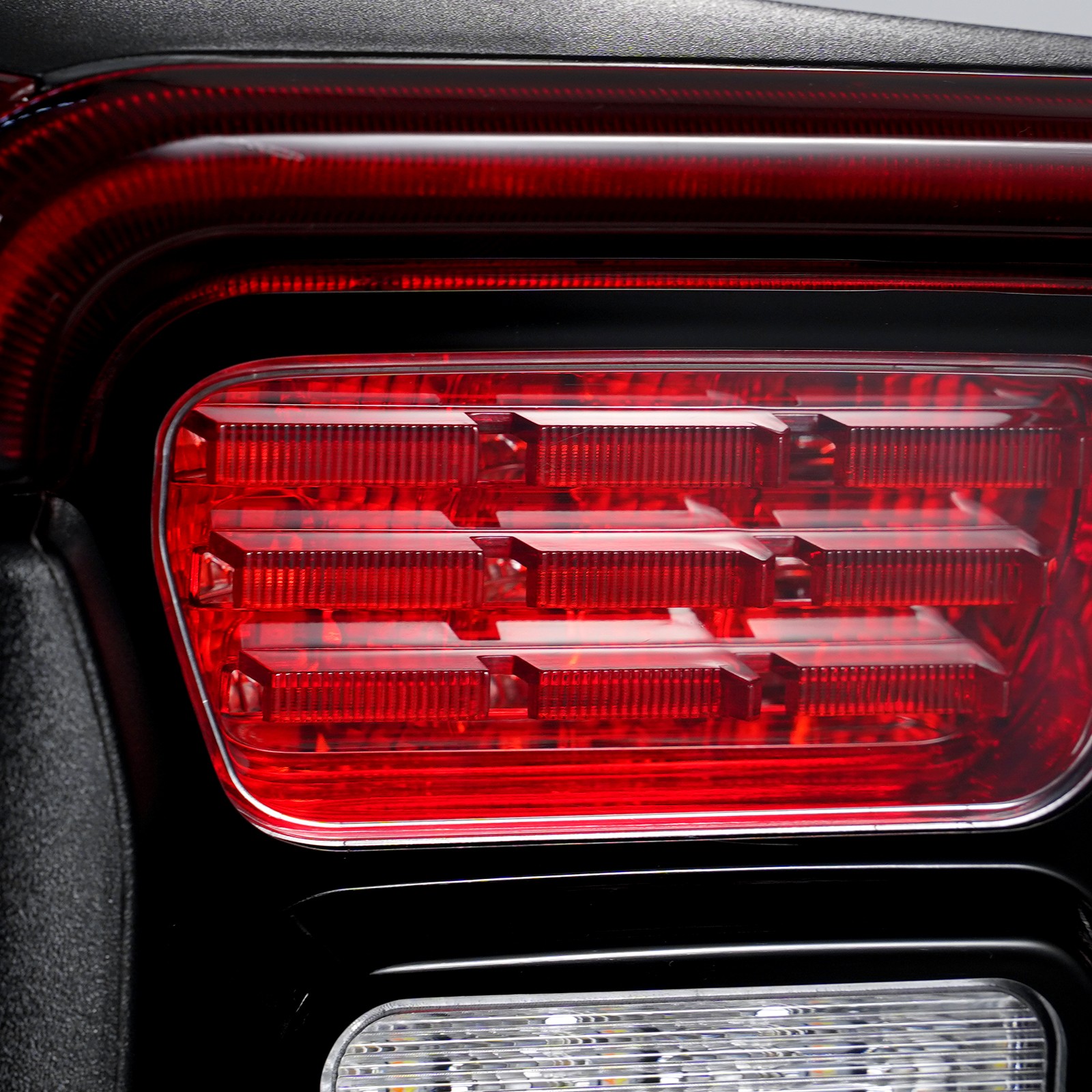 LED Tail Light Assy For 2020-2025 Jeep Gladiator W/O Blind Spot Left Driver LH