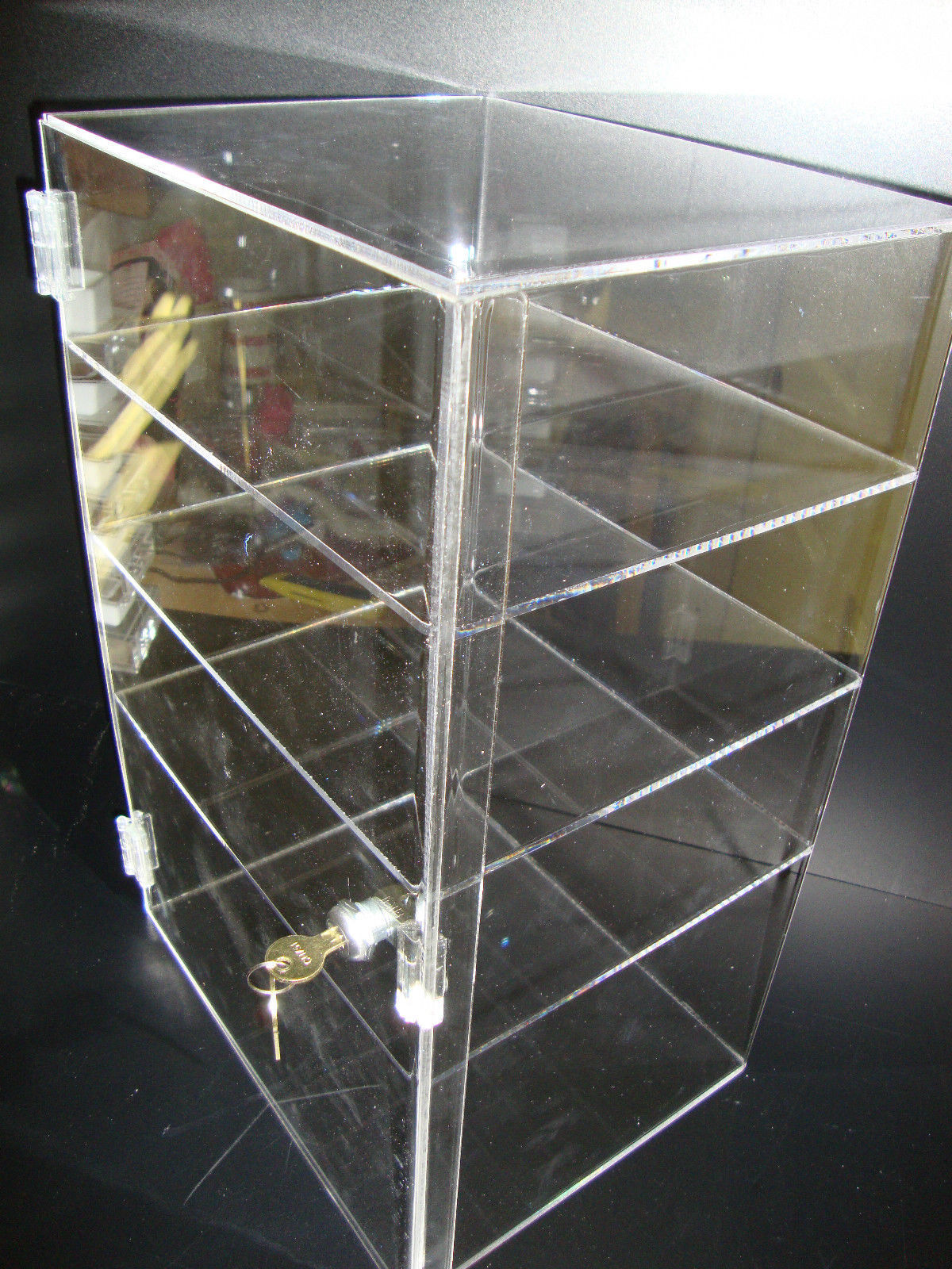 305Displays Acrylic Countertop Display Case 12" x 9 1/2" x 19" Locking Showcase