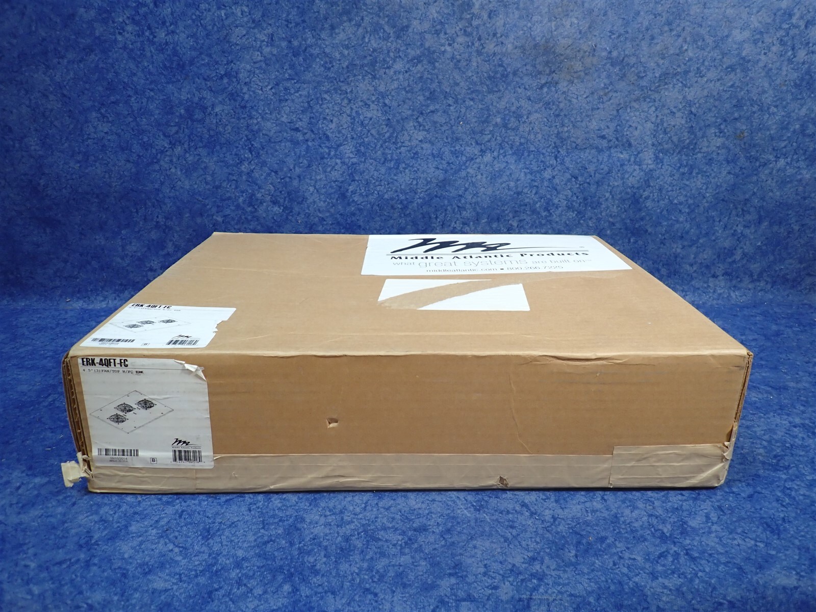 NEW Middle Atlantic ERK-4QFT-FC Fan Top 3, 4.5" Fans for ERK/SCRK Racks (I23)