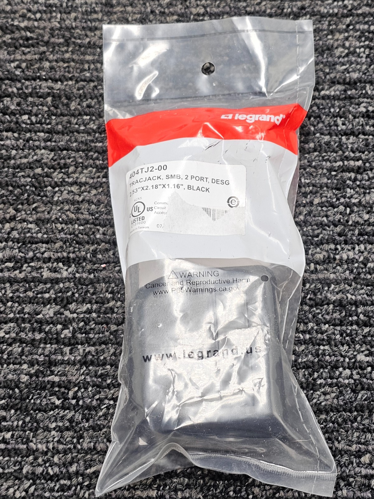 (QTY 7) Legrand 404TJ2-00 Fog White TracJack Surface Mount Housing 2-Port