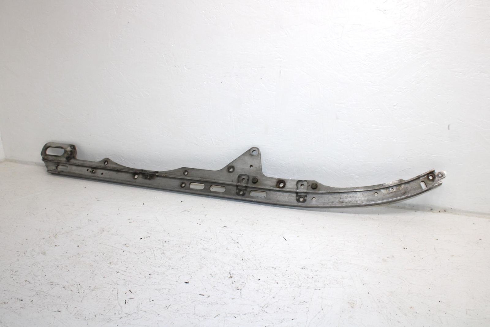 1999 Ski-doo Mxz 600 Oem Rear Suspension Rail 503189184 SS100