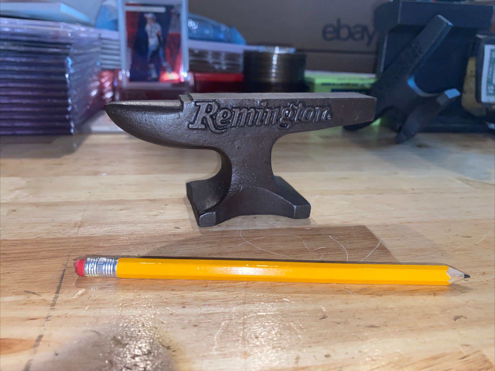 Remington Anvil Collector PaperWeight Blacksmith Cast Iron Metal Gunsmith GIFT