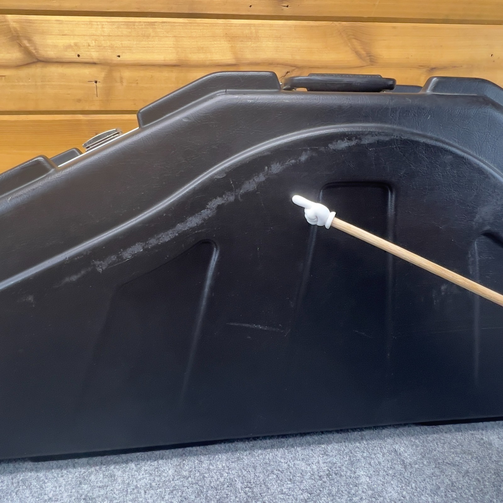 SKB Compound Bow Case Hard Shell 53" Black Extra Long w Keys Foam Interior