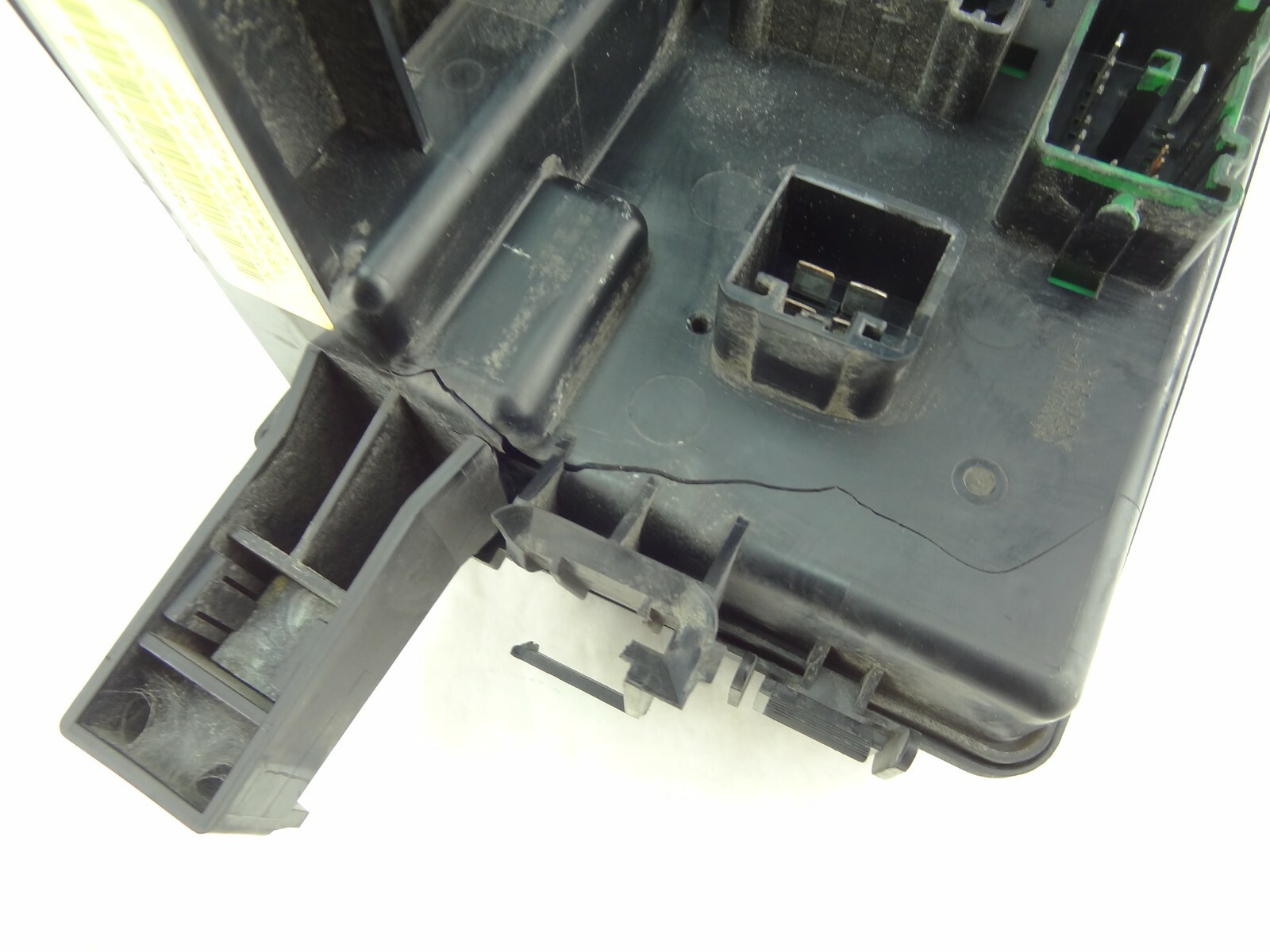 300 Charger Magnum Engine Fuse Box