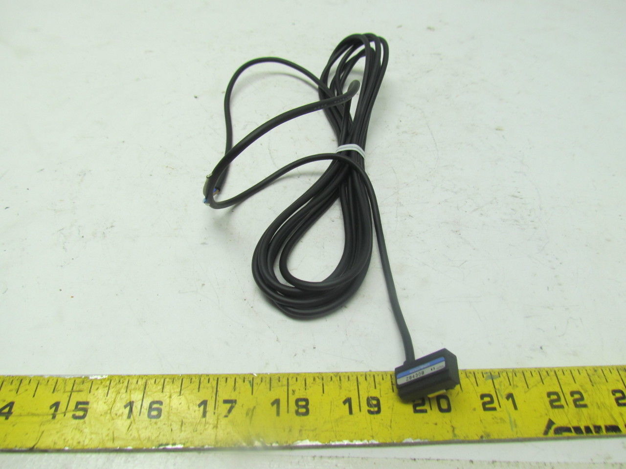 Koganei ZB430B Proximity Switch