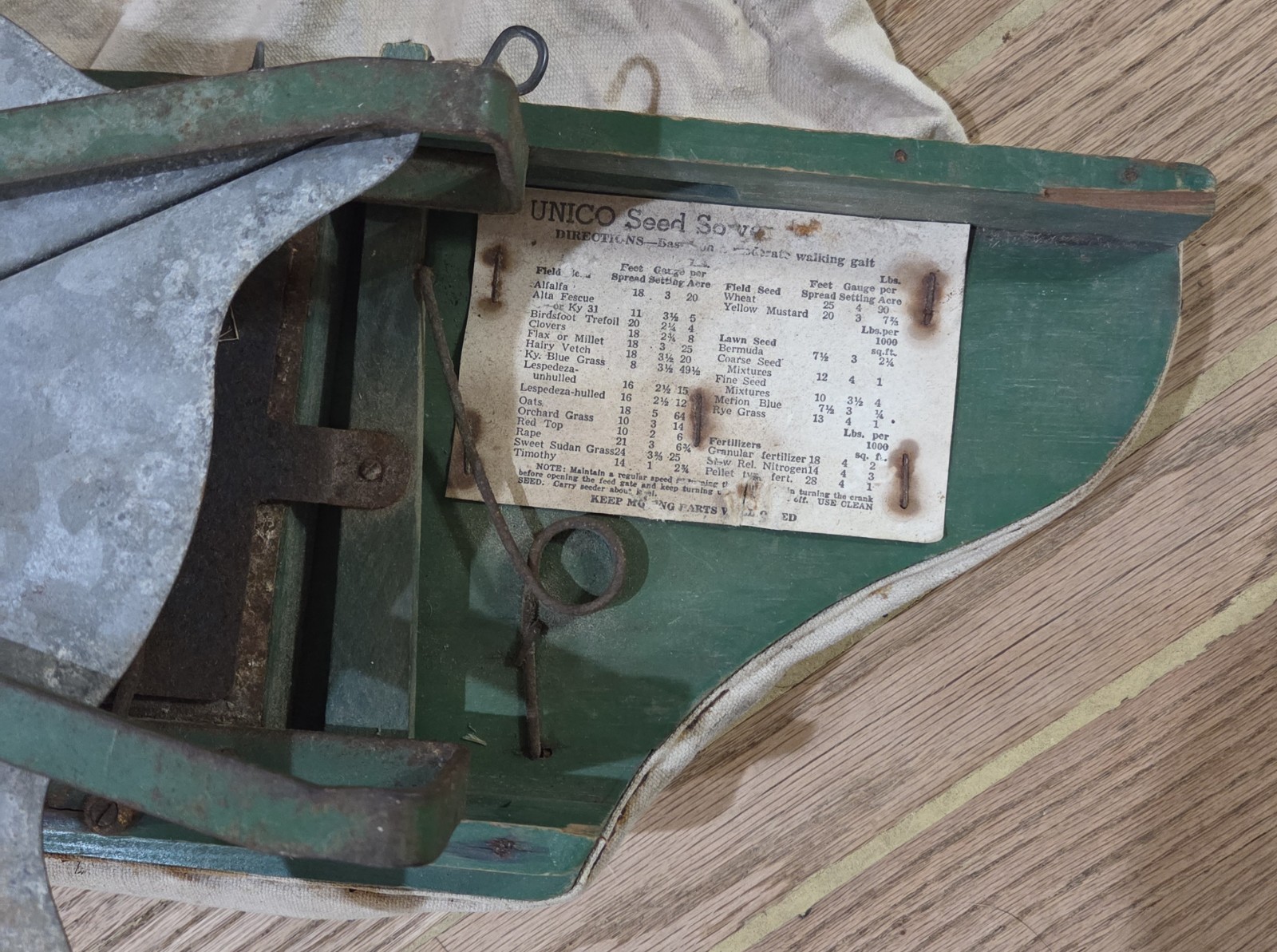 Vintage Unico Seed Sower Spreader