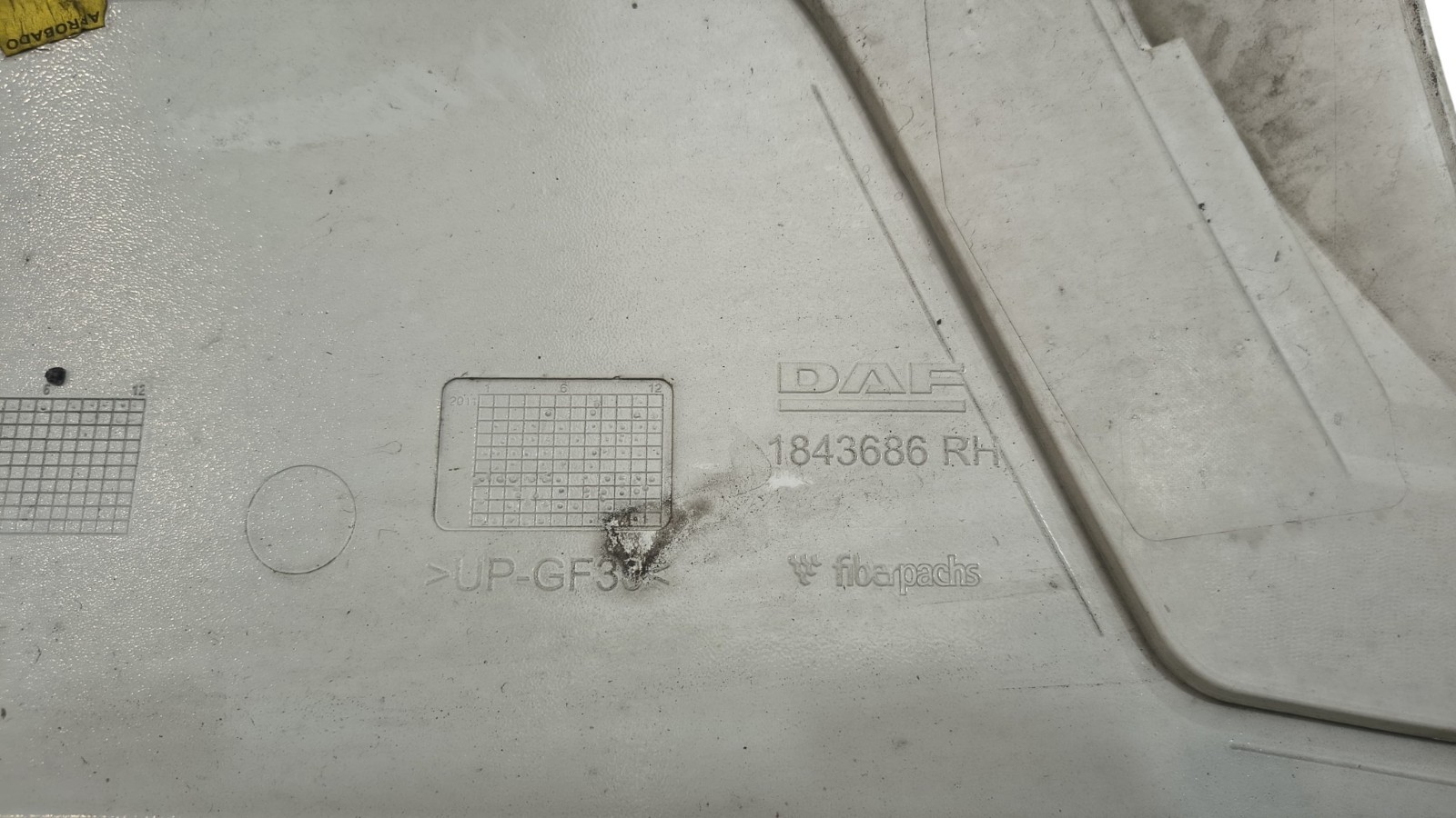 DAF CF Front Corner Panel RIGHT Deflector Spoiler Driver Side 1843708 1843686