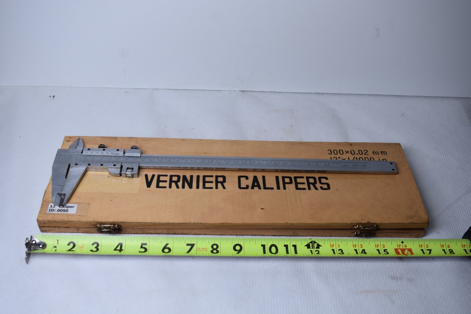 USED VERNIER CALIPERS 12" CALIPER 300X0.02MM  12" X 1/1000"'