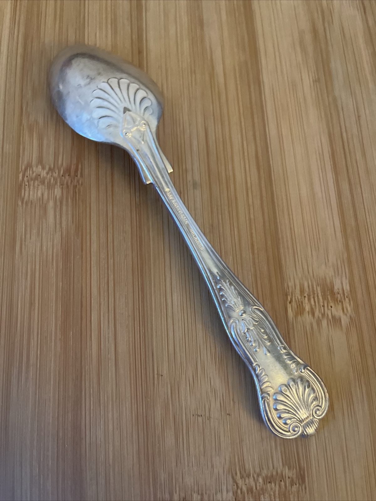 International Silver Co Silverplate KINGS Plume Shell TEASPOON 6”