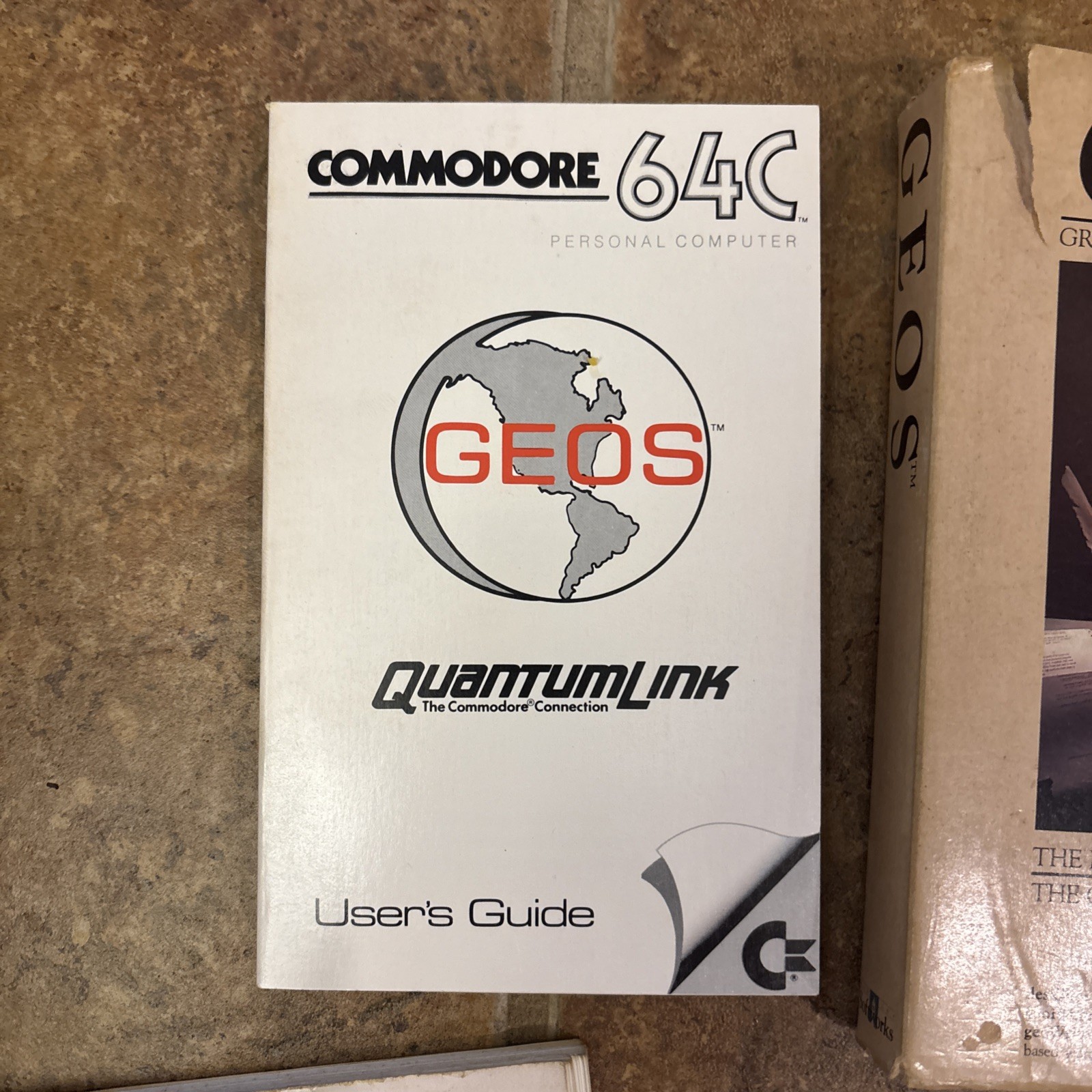 GEOS Graphic Environment Operating System (Commodore 64 / 128) Berkley Softworks