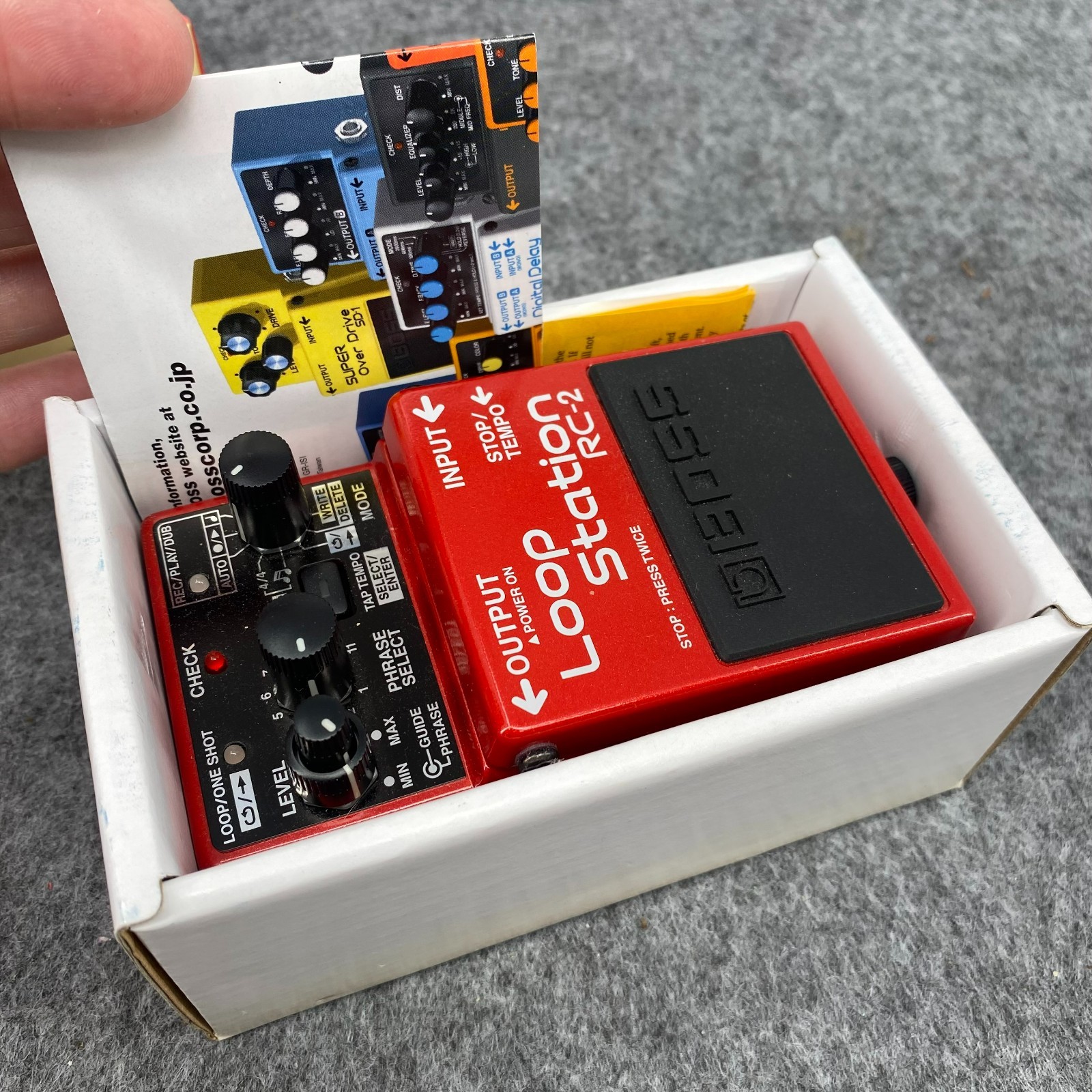 BOSS Loop Station RC-2 With Box