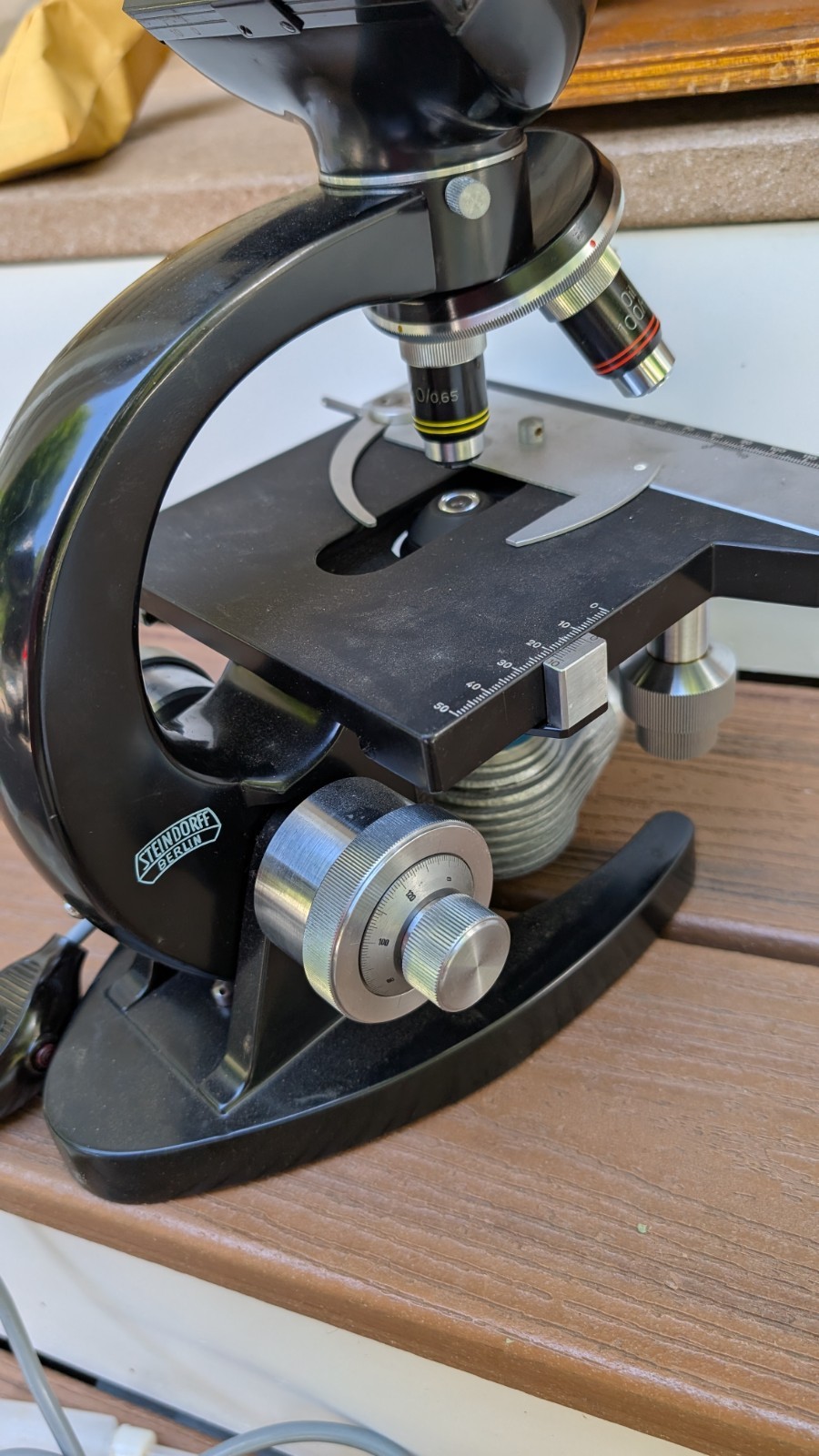 VTG. STEINDORFF, BERLIN MICROSCOPE WITH OBJECTIVES, LIGHT, ORIGINAL FITTED BOX.