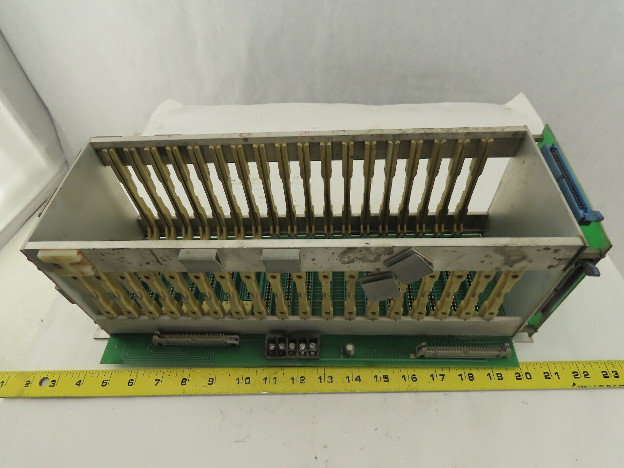 Cincinnati 821253 I/O Micro Backplane 18 Slot Rack Chassis