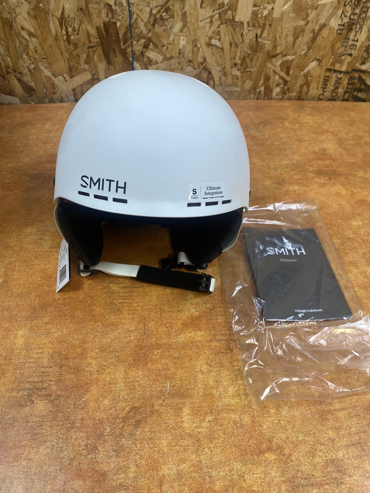 Smith Holt Helmet Ski Snowboard  Small(51-55cm) Matte White Z-167 READ H16-HLMWS