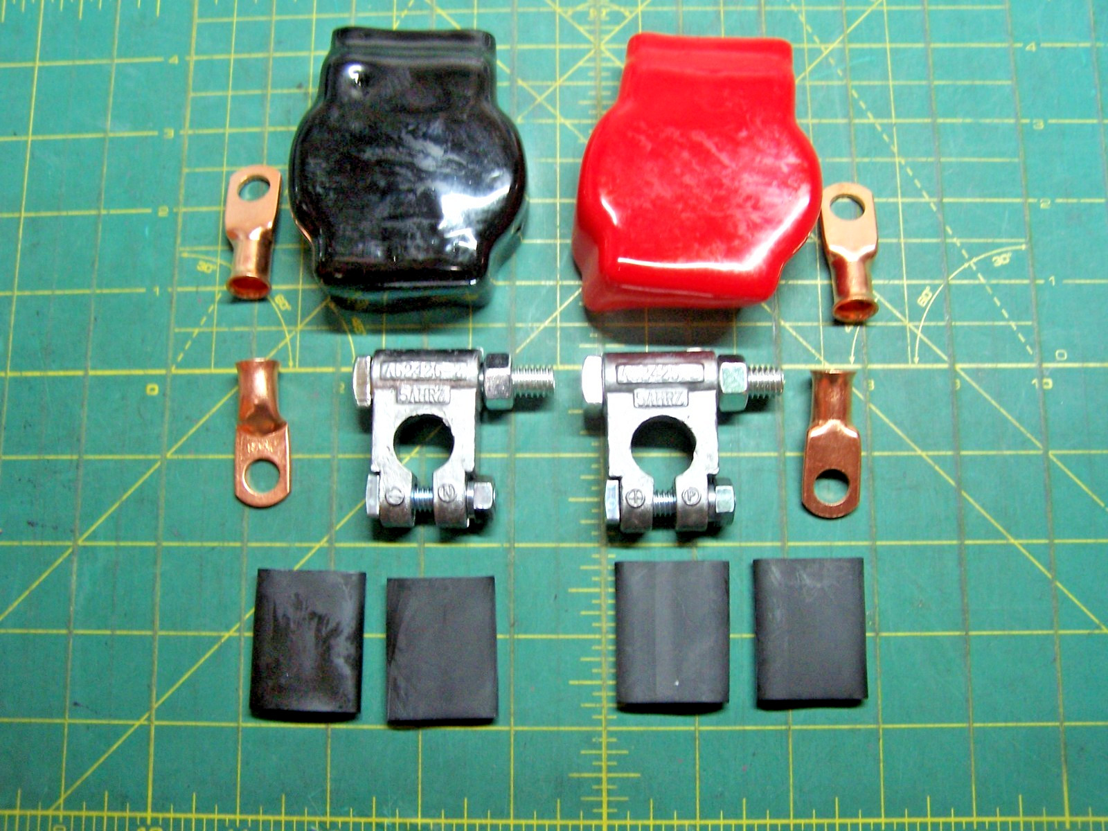 Battery Terminal Top Post Kit with Covers Copper Lugs and Heat Shrink 12 Piece