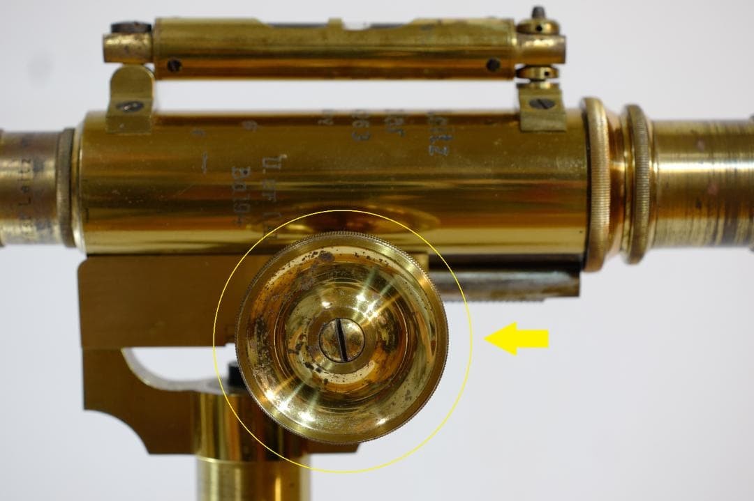 microscope antique Ernst Leitz vertical reading microscope