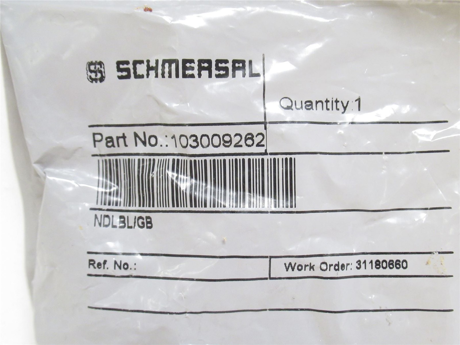235245 New-No Box; Schmersal 103009262 Embeddable Button NDLBL/GB