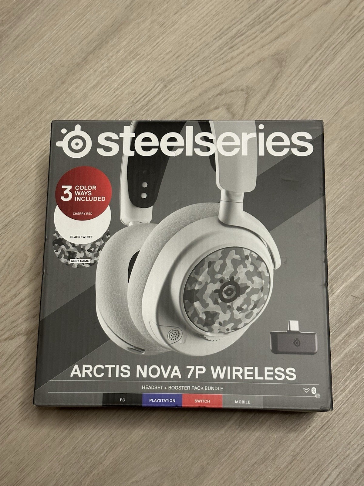 New SteelSeries Arctis Nova 7P Wireless Grey Camo 61562 Wireless Gaming Headset