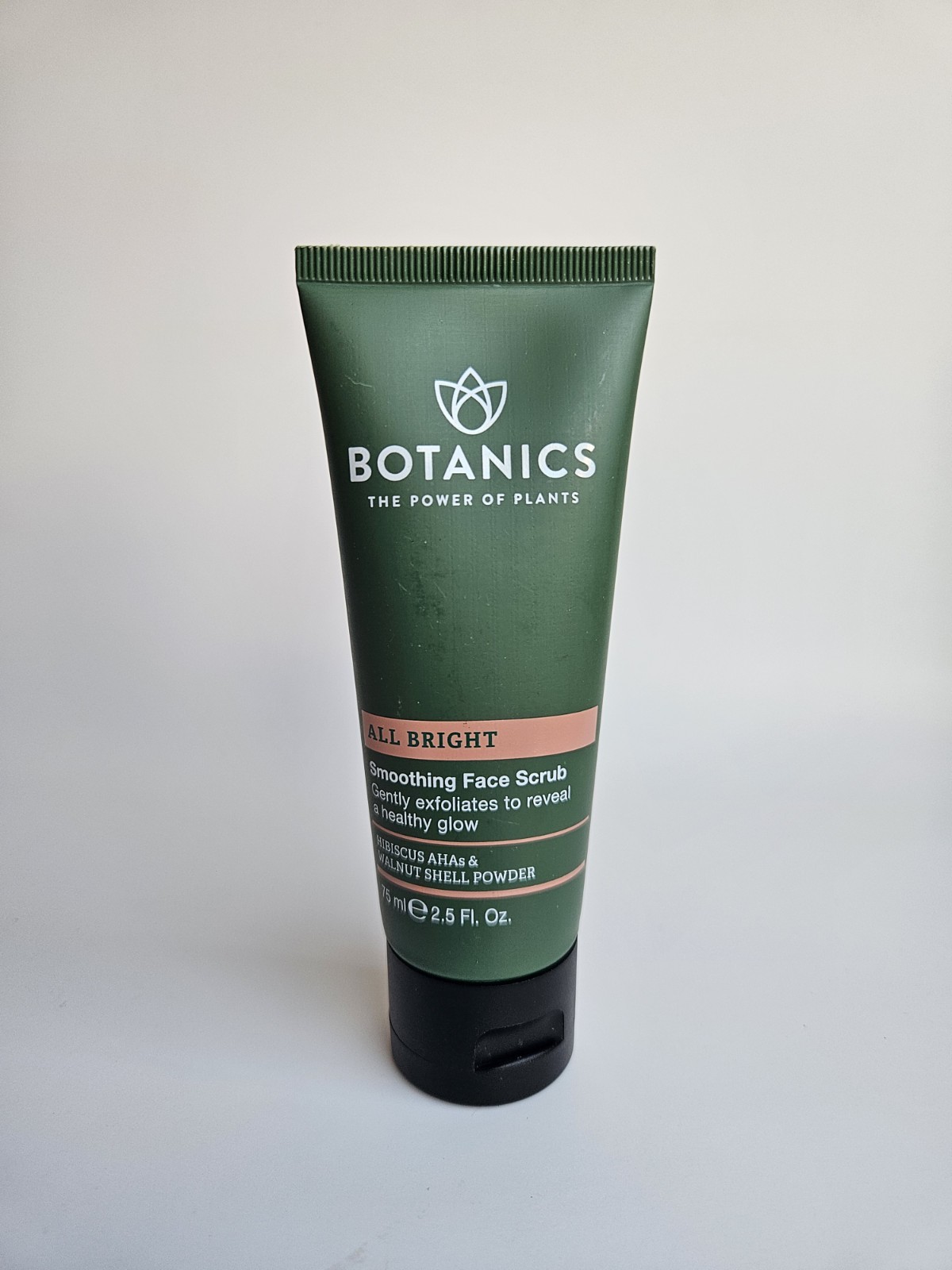 BOTANICS ALL BRIGHT SMOOTHING FACE SCRUB HIBISCUS AHAs 2.5 oz