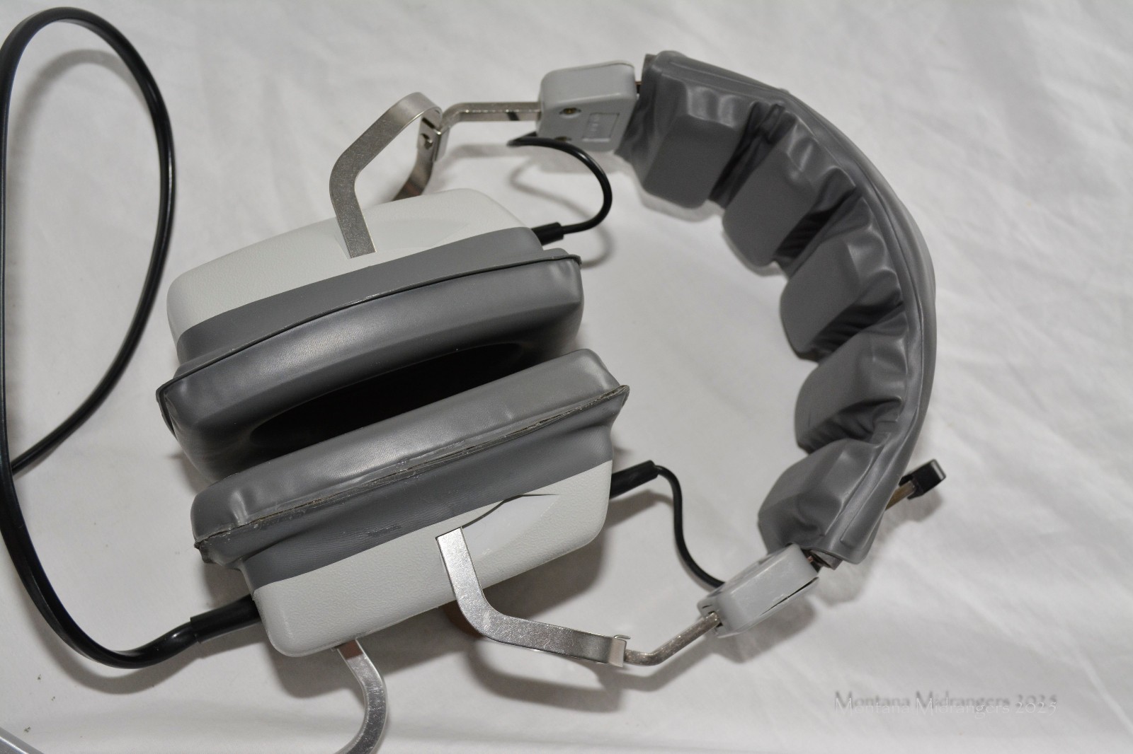 Telex E-951 Aviation Headsets Pair Dual Plug With Original Boxes And Paperwork