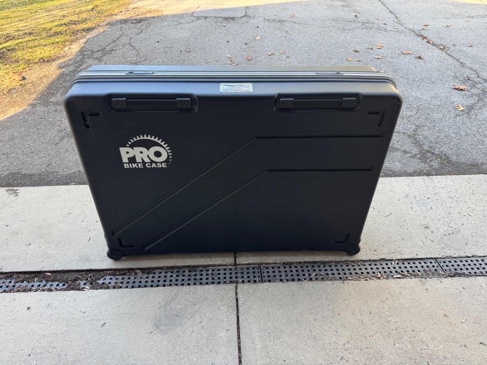 Performance Pro Bike Travel Case - Black - High Quality - Never Used