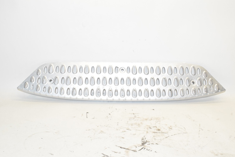 Up to 2022 Step GSPE0181 for Peterbilt 579 (723-10667)