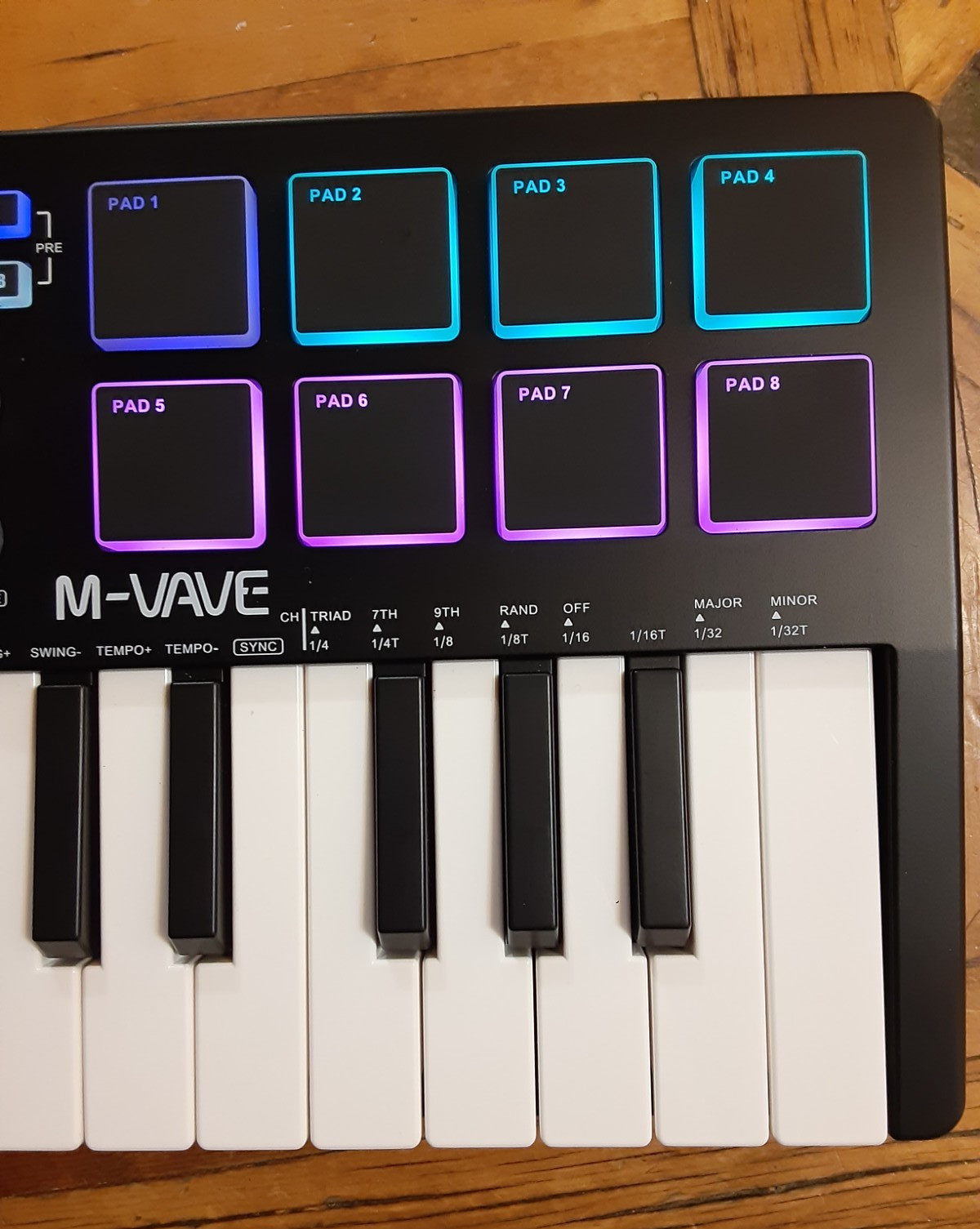 PreSonus ATOM MIDI Pad Controller & M-Vave SMK-25 Keyboard MIDI Controller