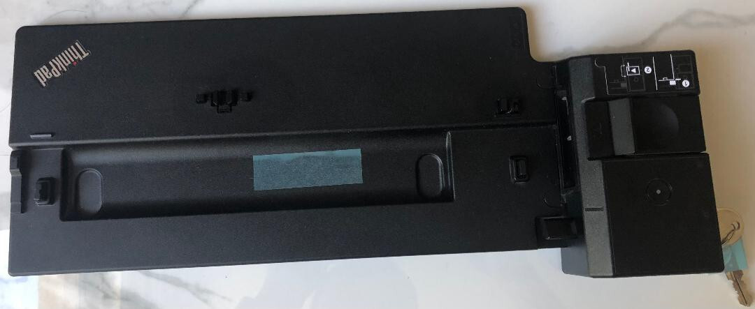NEW Lenovo Ultra Dock 40AH T480/S T580 P52s X280 L480s X1 Gens + 135W AC 01HY747