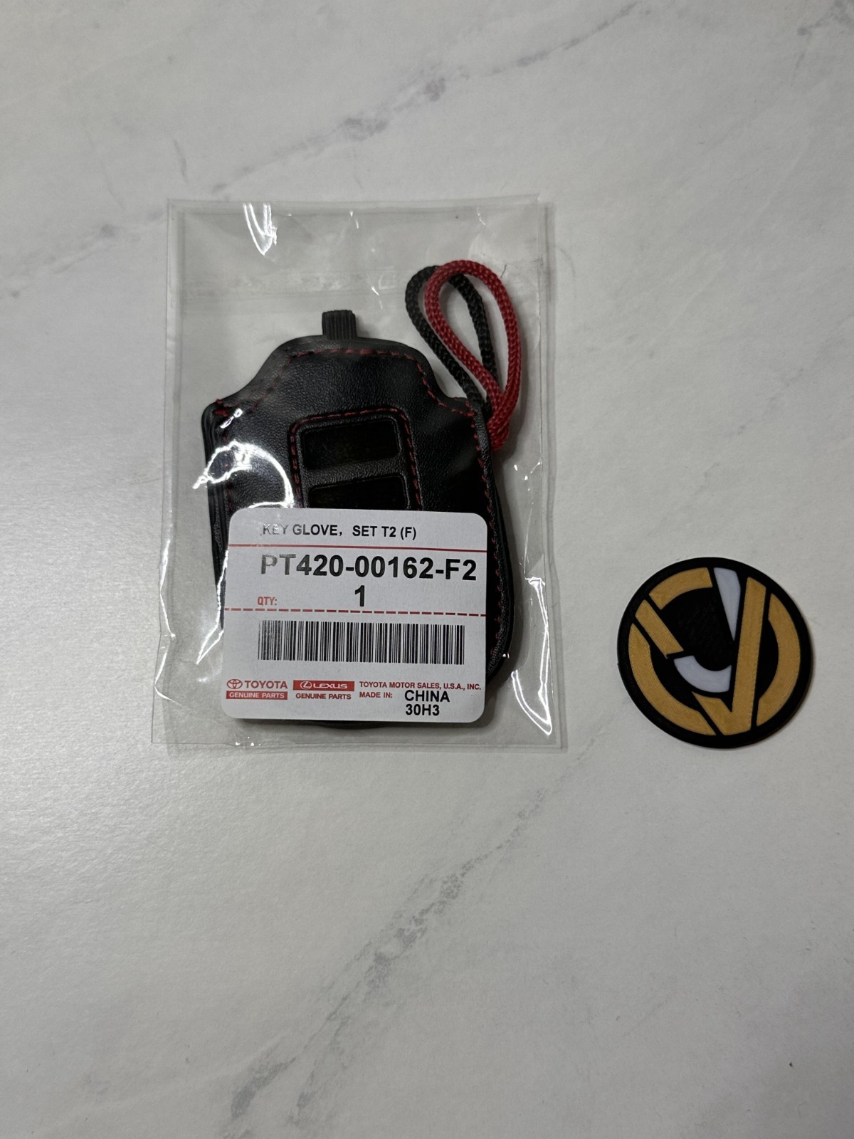 NEW - LEXUS OEM FACTORY KEY GLOVE - PT420-00162-421 - SET 2 FOB PROTECTOR IS 350