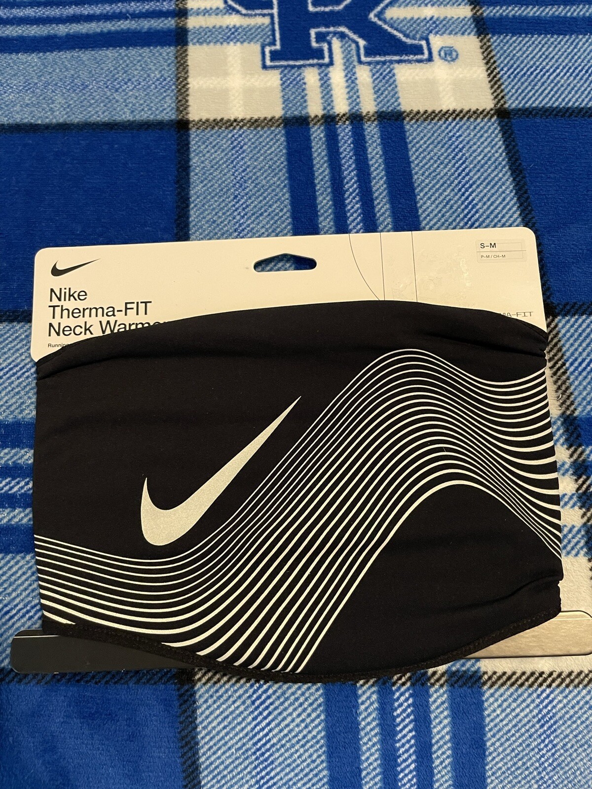 Nike Therma-Fit 360 Neck Face Neck Warmer Black/Silver Adult S/M New