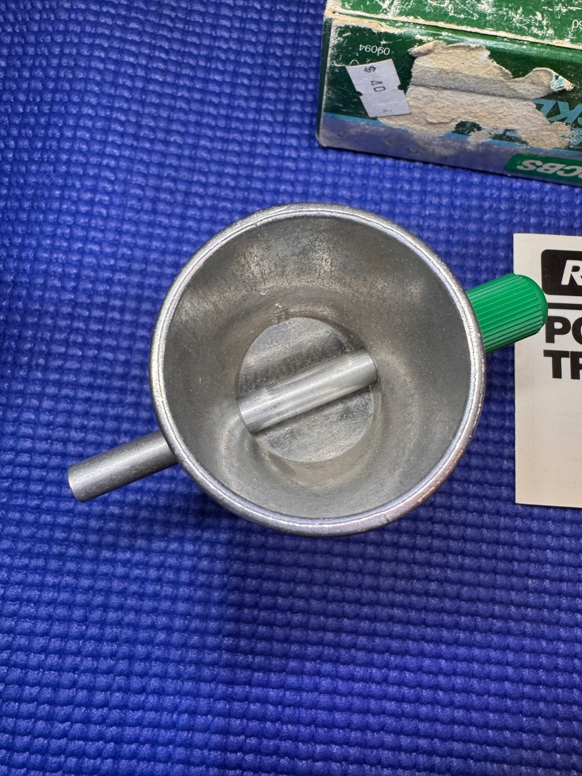 RCBS powder trickler #09094 with box