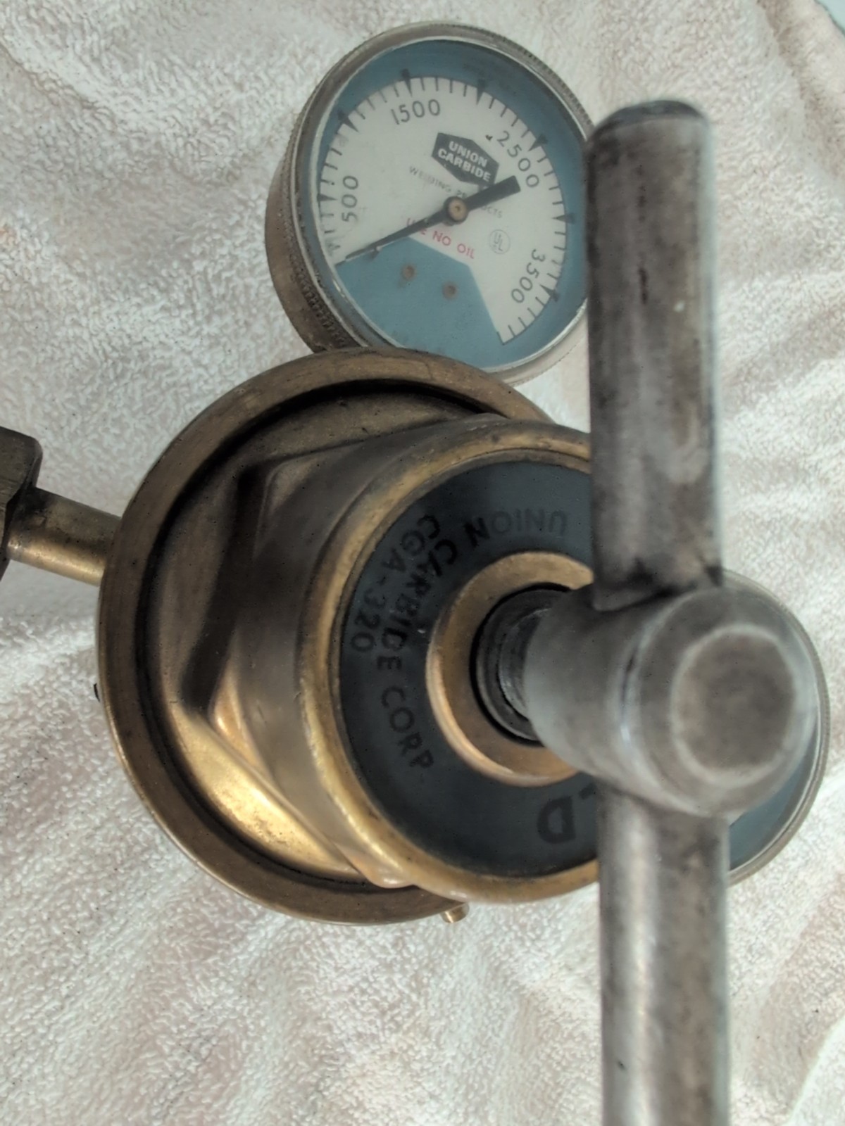 Union Carbide Oxweld CGA-320 Pressure Regulator