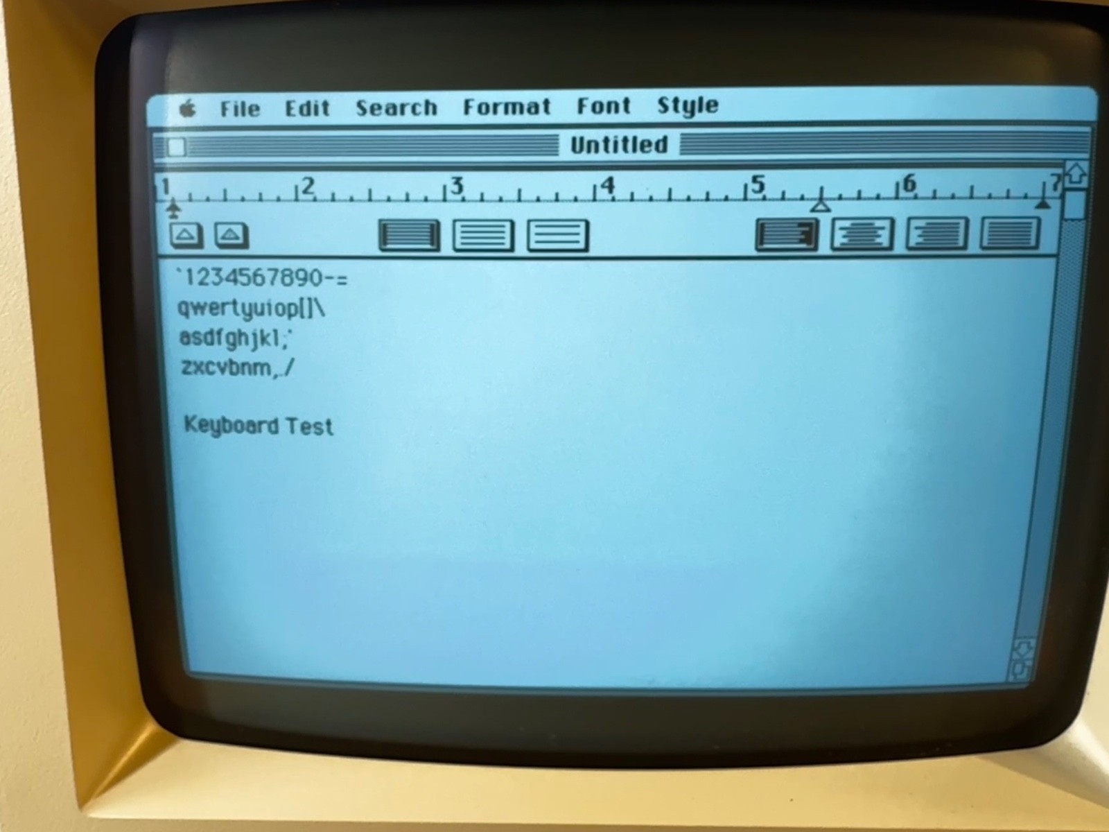 Macintosh 1984 128k computer - Recapped & Restored - Apple Mac M0001