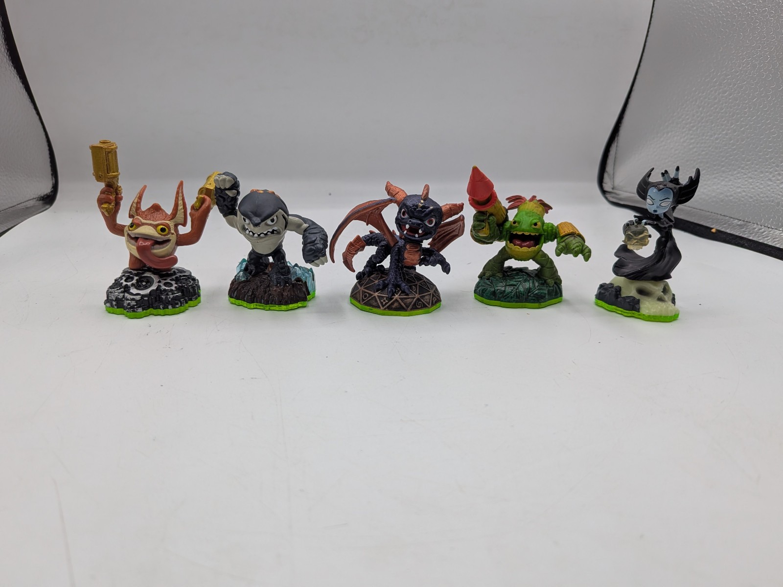 Skylanders Figure Lot of 5 – Mixed Characters – Activision – Spyro's Adventure