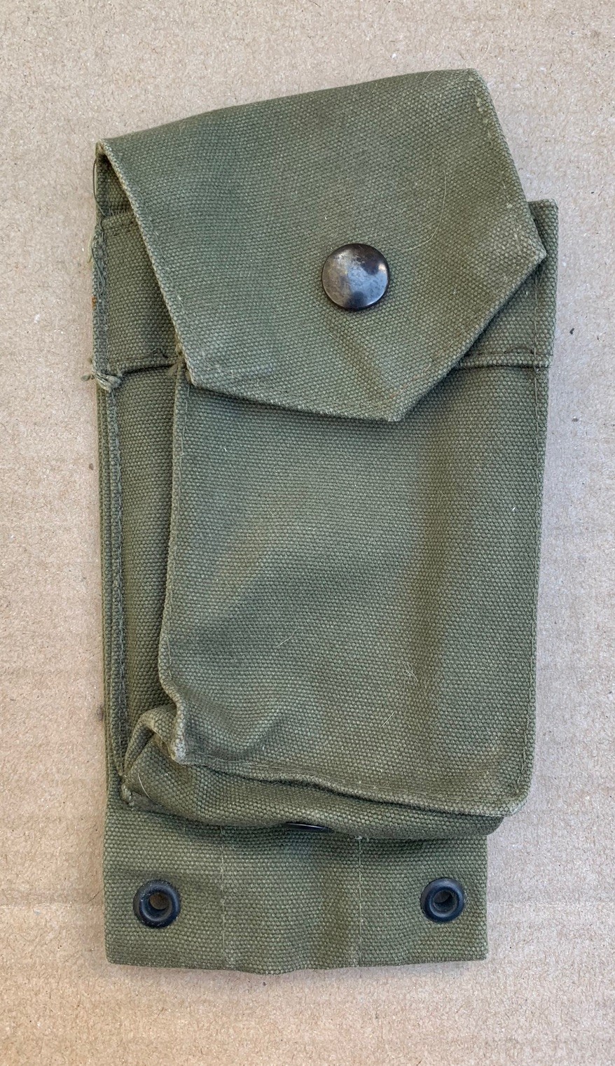 Vietnam Era US M1961 Ammo Magazine Pouch