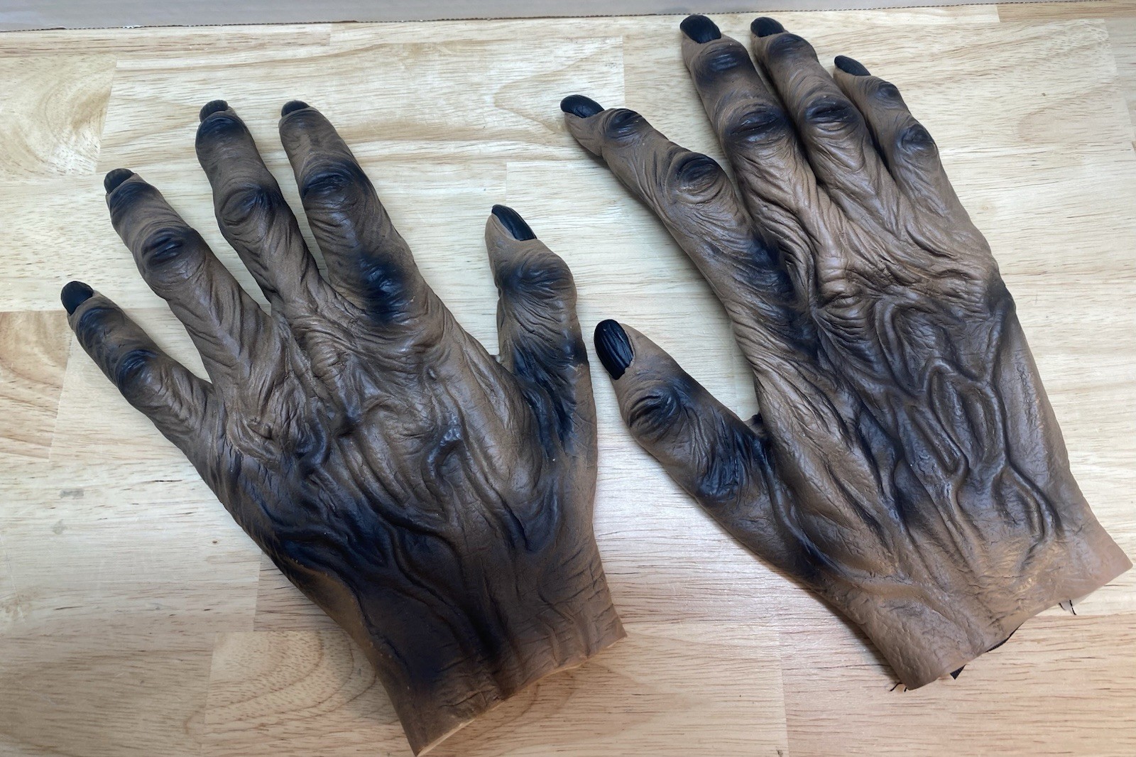 Monster Creepy Hands with Long Fingers Halloween