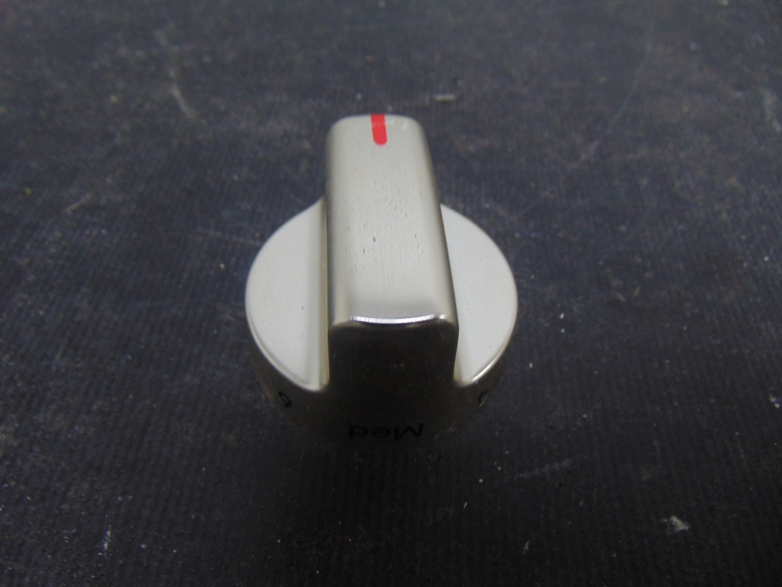 Frigidaire Range FCRE3083ASC Control Knob 5304528072