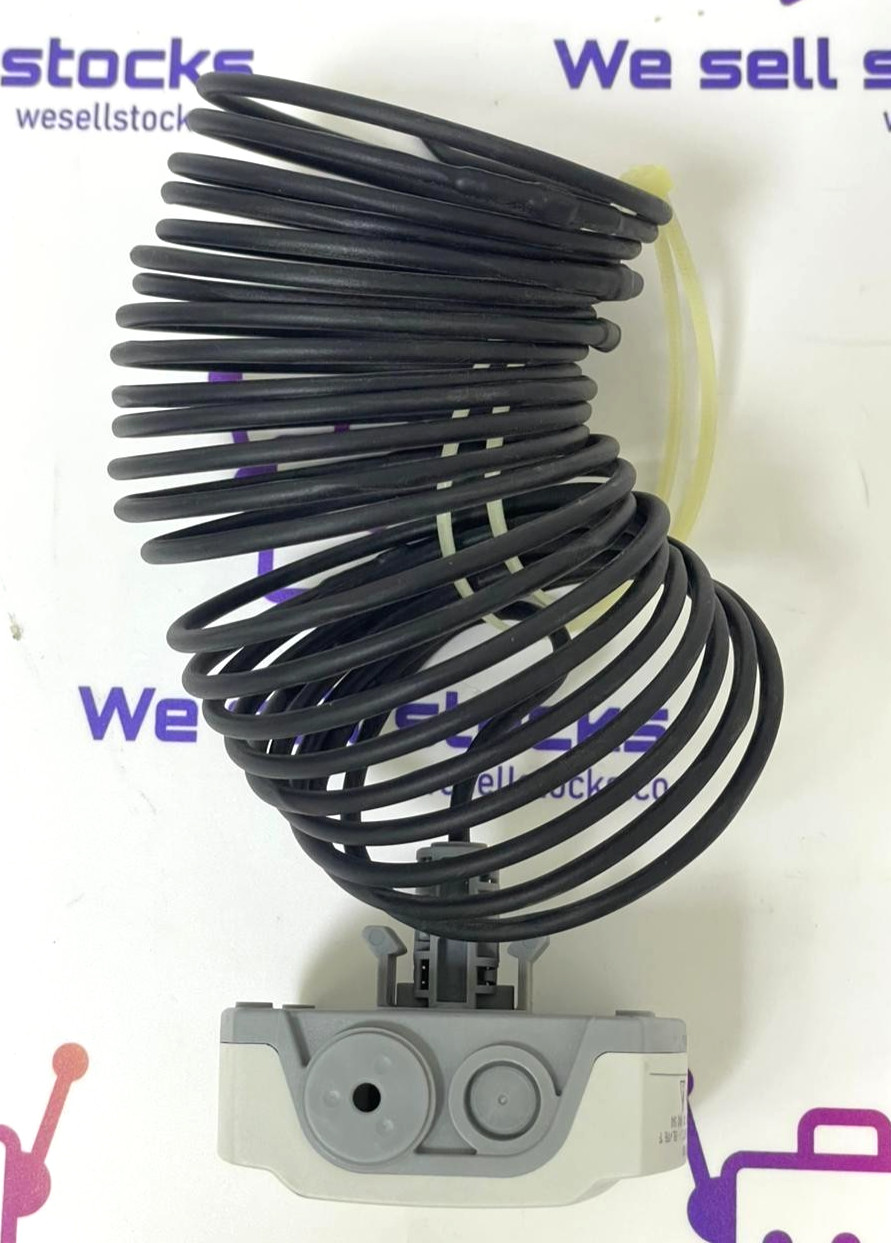 SIEMENS QAM2120.600 Duct Temperature Sensor