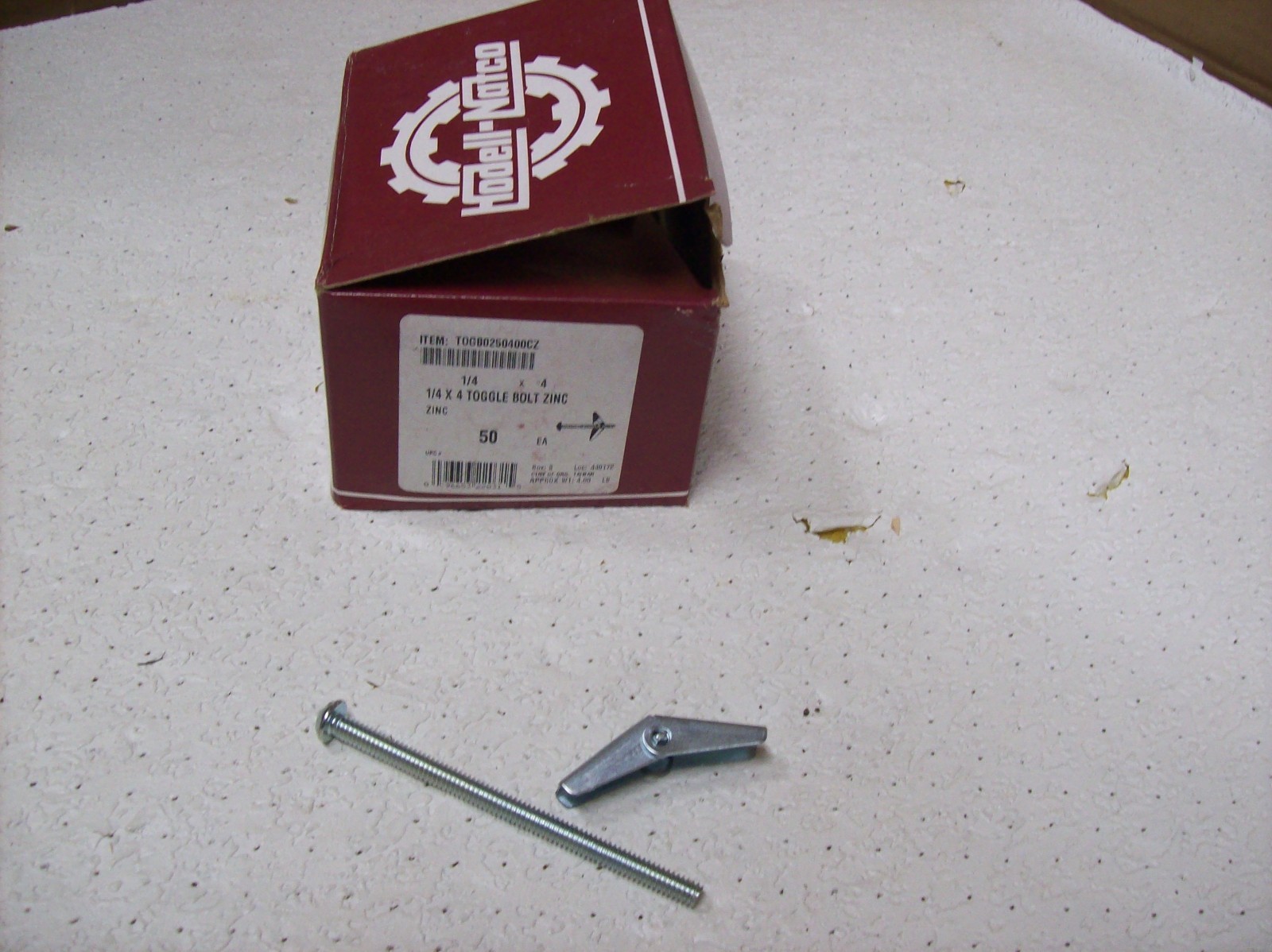 Hodell-Natco Genuine Box of 50 Toggle Bolts TOGB0250400CZ