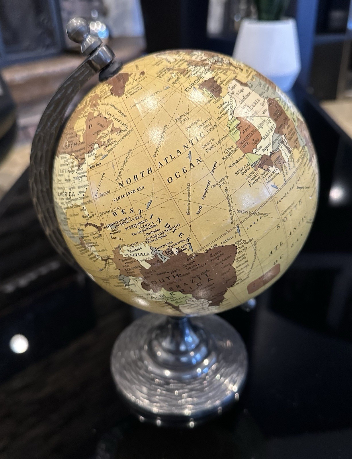 World Globe w Stand Geographical Decorative Educational Prop Mini Desk Globe