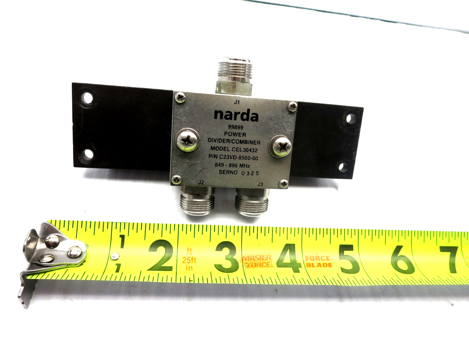 Narda C23VD-8500-00 (CEL30432) Power Divider/Combiner 849-896Mhz Used See Pics