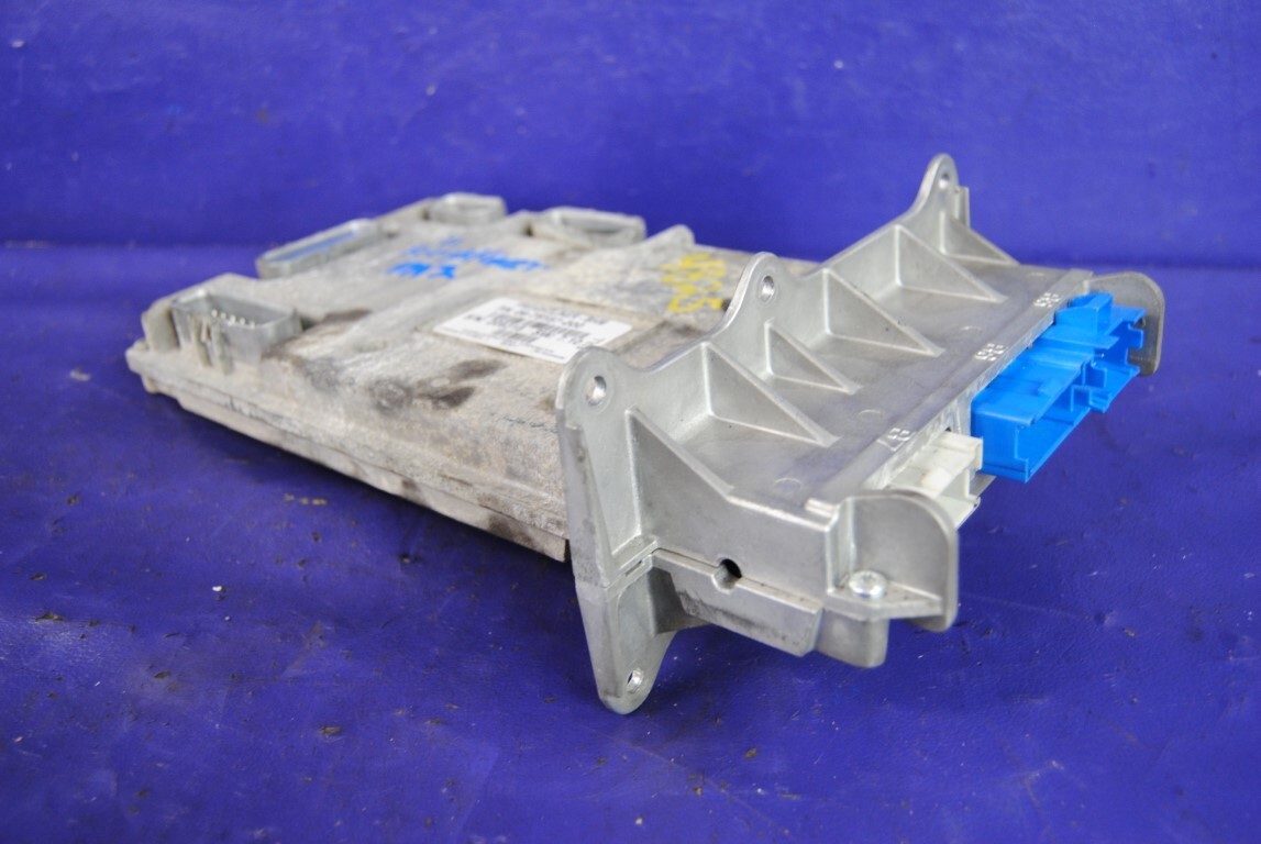 OEM Freightliner M2 106 Cab Control Bulkhead Module CECU | 06-75157-000
