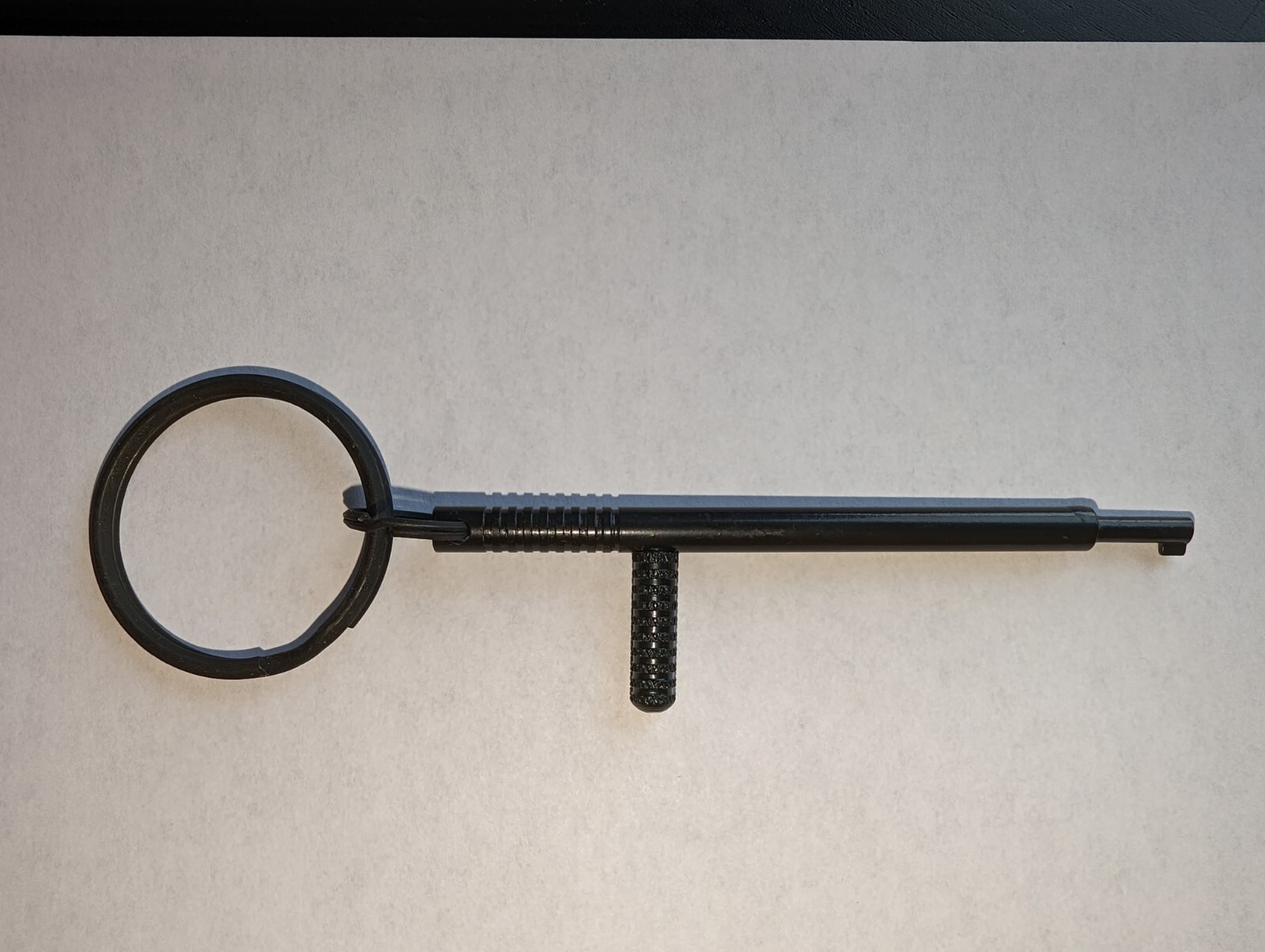 UNIVERSAL HANDCUFF KEY POLICE BATON KEY CHAIN  - $8.99 and Free Shipping!!!