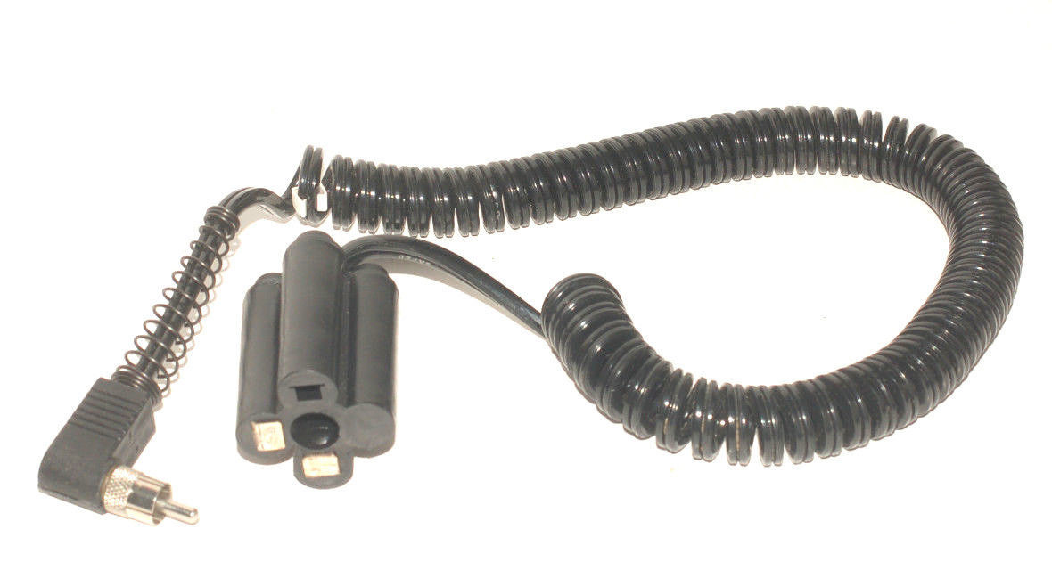 Quantum Battery Cable MG2 for select Canon, Nikon, Vivitar etc..