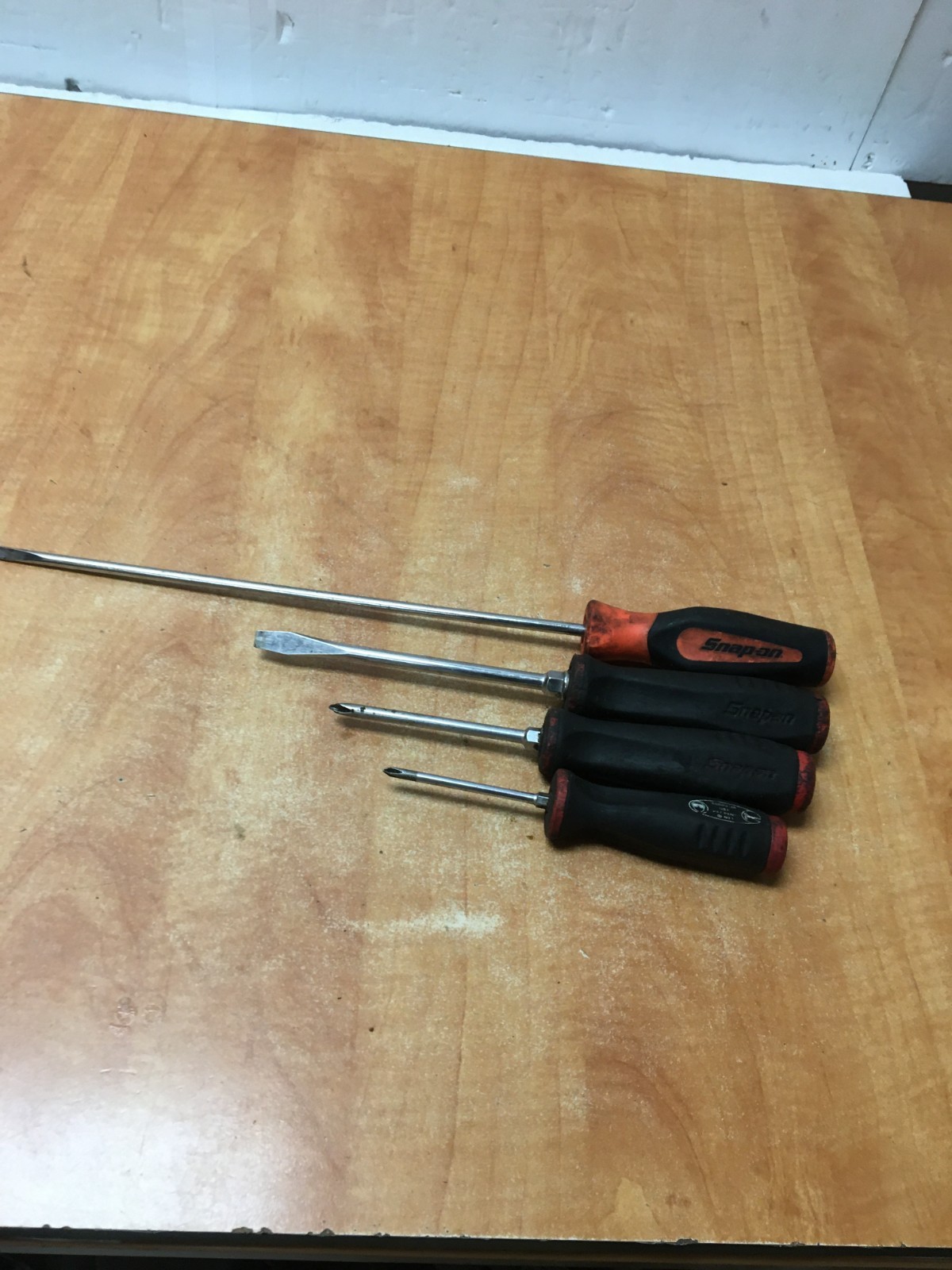 Snap On Black Handle Screwdriver Lot of 4 SGD4120B SGDP31R SGDP42R